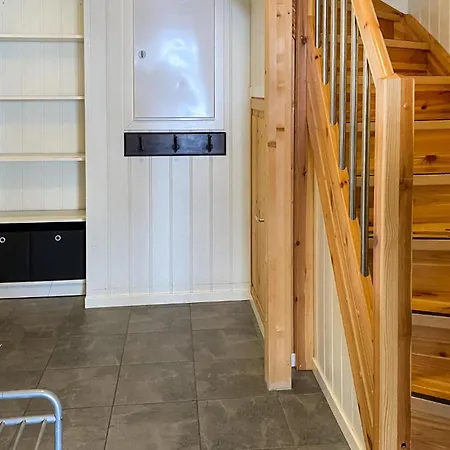 Holiday home 4 Bedroom Lovely In